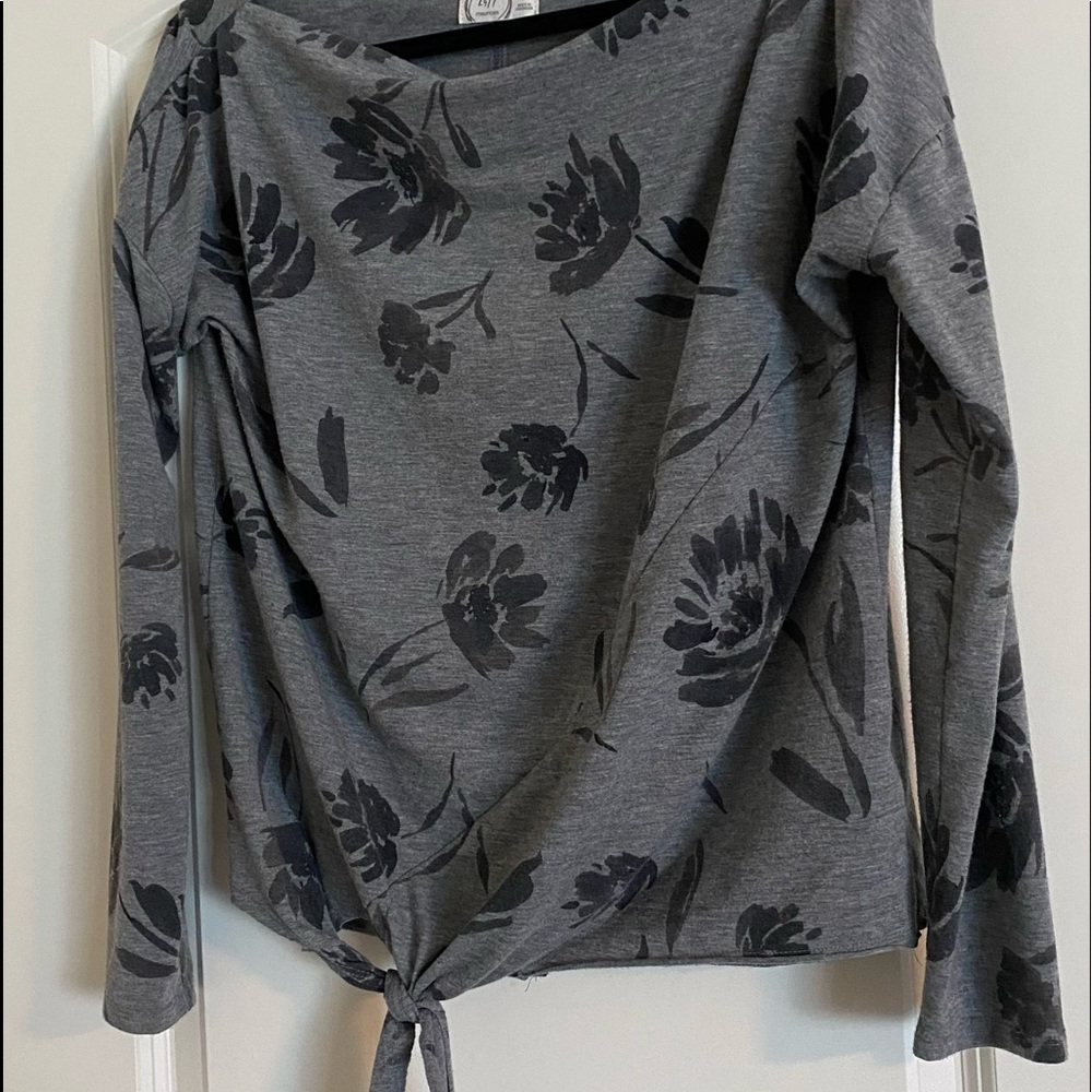 Blouse - front tie